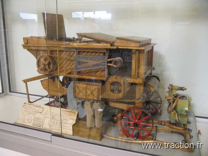2011_CVAAM_35ans_10_Musee_des_Maquettes (8).JPG - 35 Ans du CVAAM, sortie dans le Doubs et le Jura, du 26 Avril au 1er Mai 2011, le Musée Les Machines à Nourrir le Monde